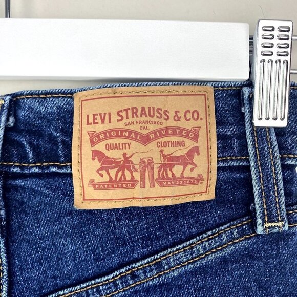 Levi's Ribcage Straight Jeans Dark Wash 24 - Picture 6 of 10